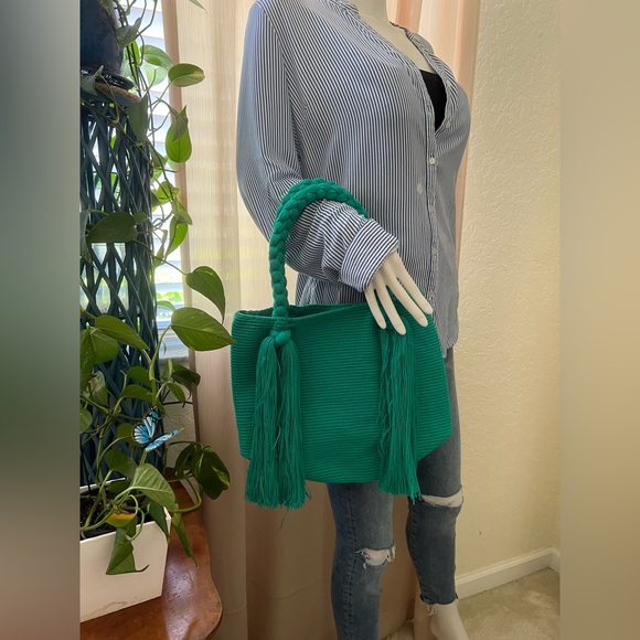 Classic Boho Chic Teal  Top Handle Wayuu Bag - Handwoven Trendy Tote Bag - Picture 7 of 7
